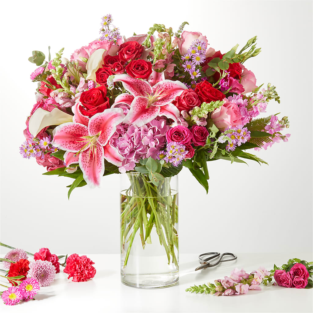 Swooning Over You - A Luxury Florist Original – Twigs N Blooms, Gaylord MI
