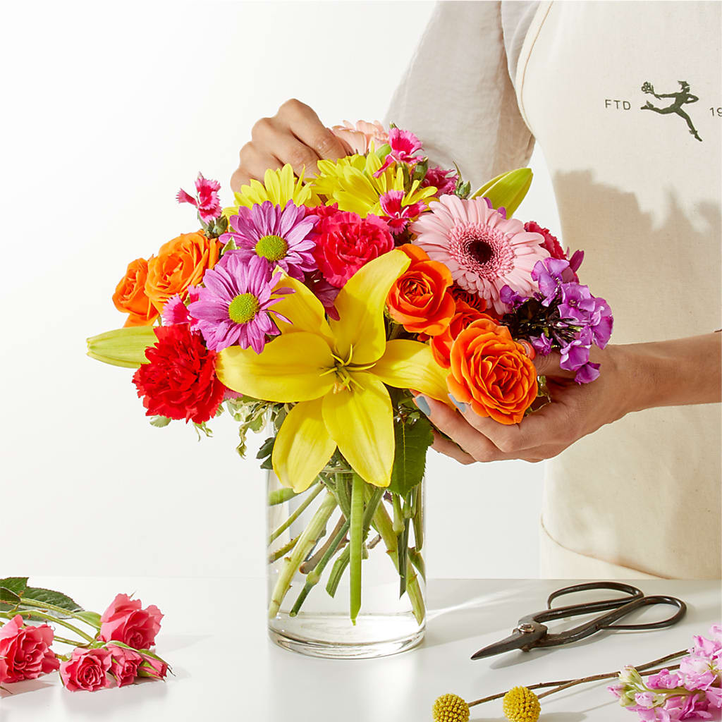 Cue the Confetti - A Florist Original – Twigs N Blooms, Gaylord MI