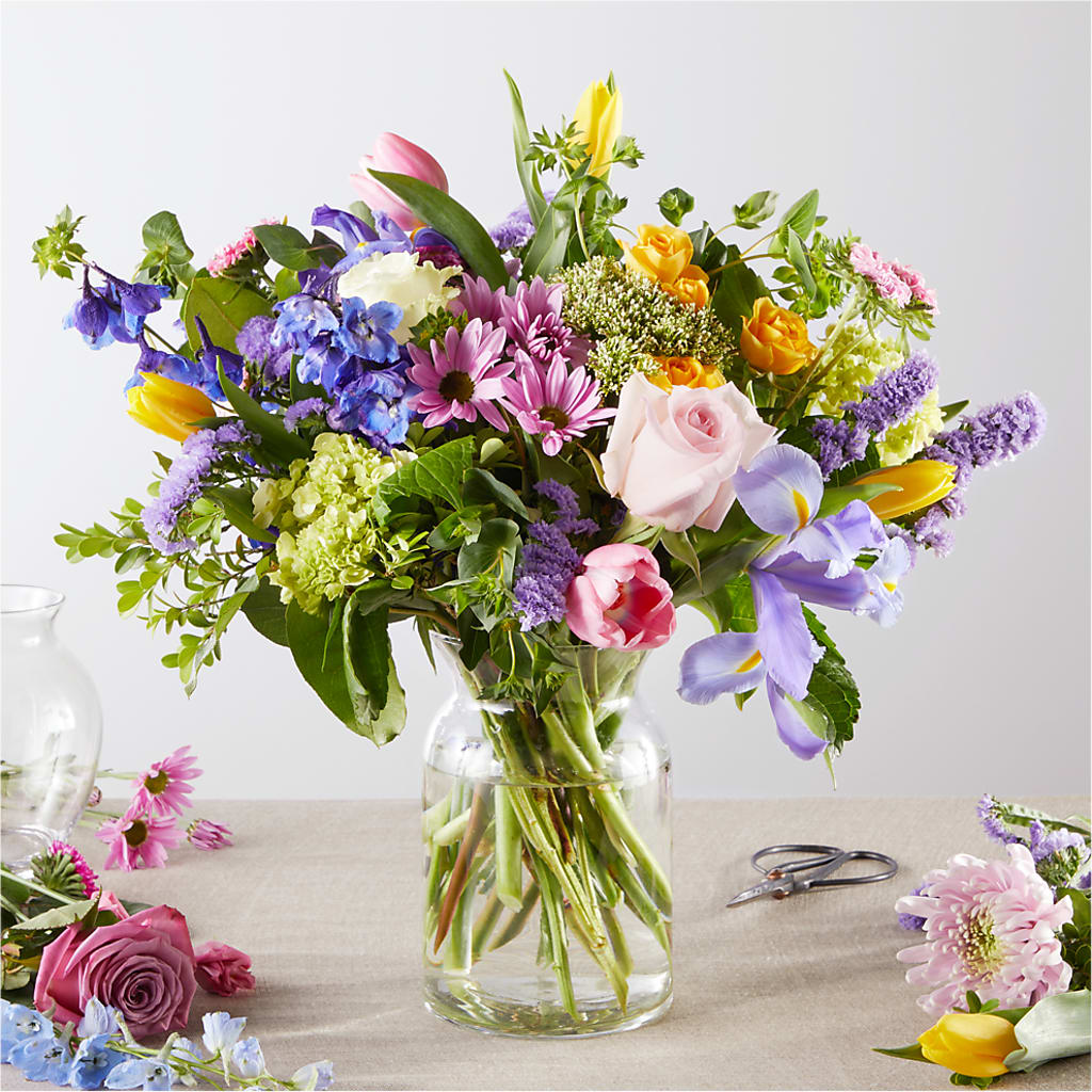 Pastel Tradition - A Florist Original – Twigs N Blooms, Gaylord MI