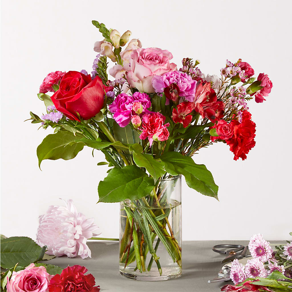Regal Jewel – A Florist Original – Twigs N Blooms, Gaylord MI