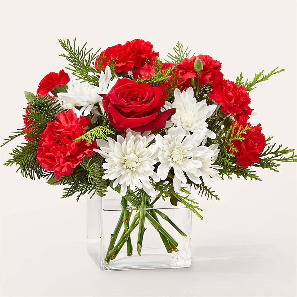Peppermint Chill Bouquet – Twigs N Blooms, Gaylord MI