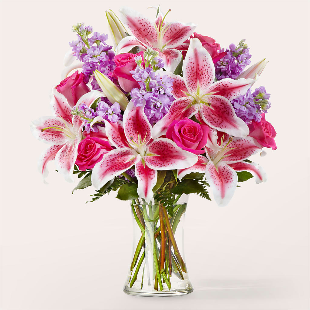 Amore Bouquet – Twigs N Blooms, Gaylord MI