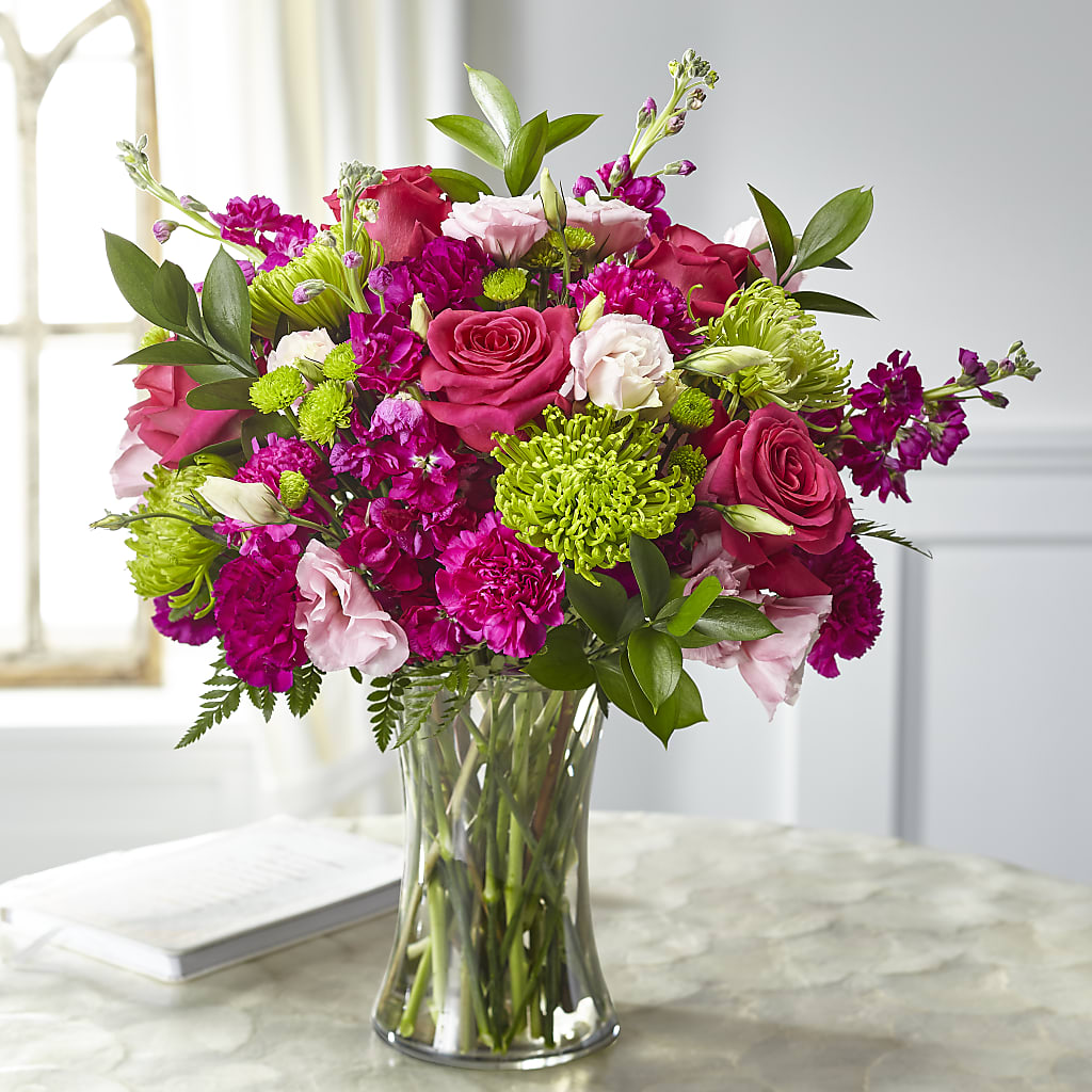 Everlasting Embrace Bouquet – Twigs N Blooms, Gaylord MI