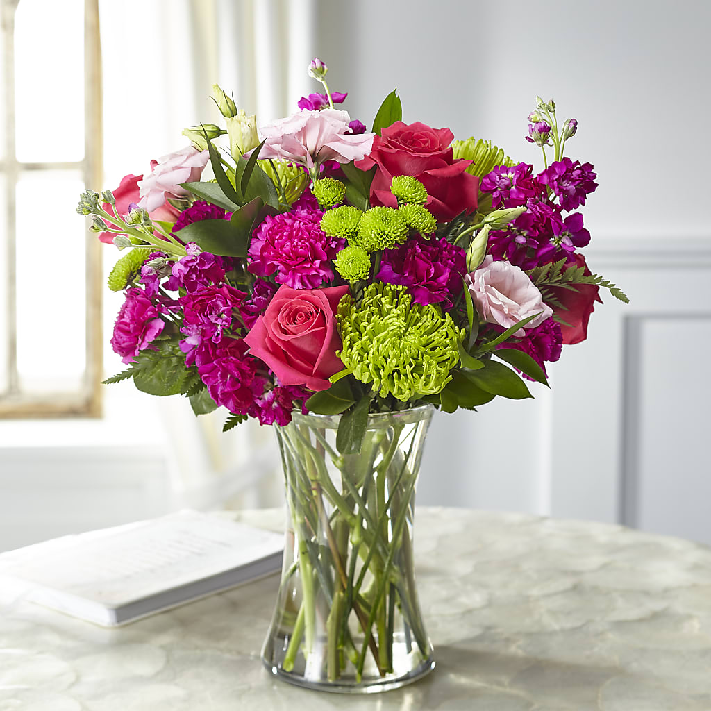 Everlasting Embrace Bouquet – Twigs N Blooms, Gaylord MI