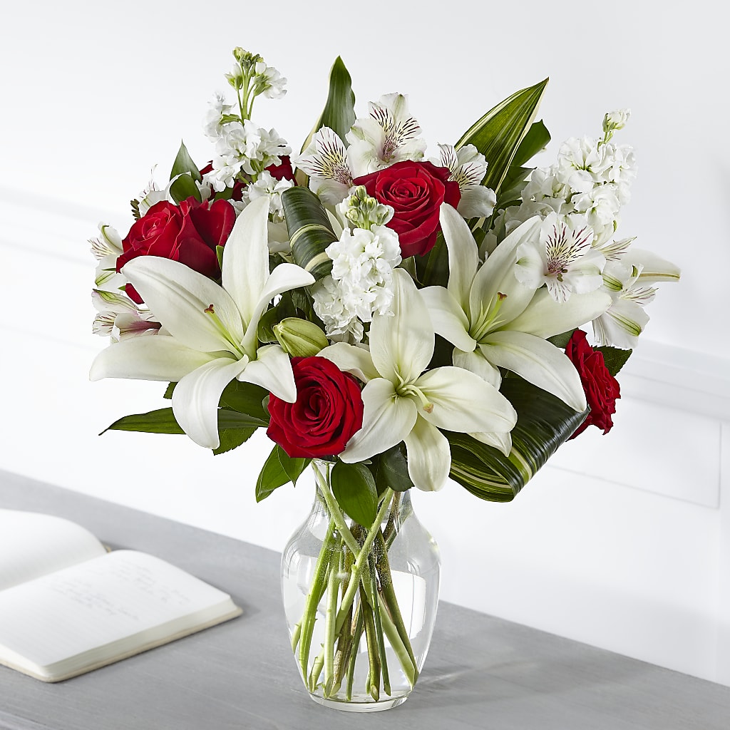 Loving Respect Bouquet – Twigs N Blooms, Gaylord MI