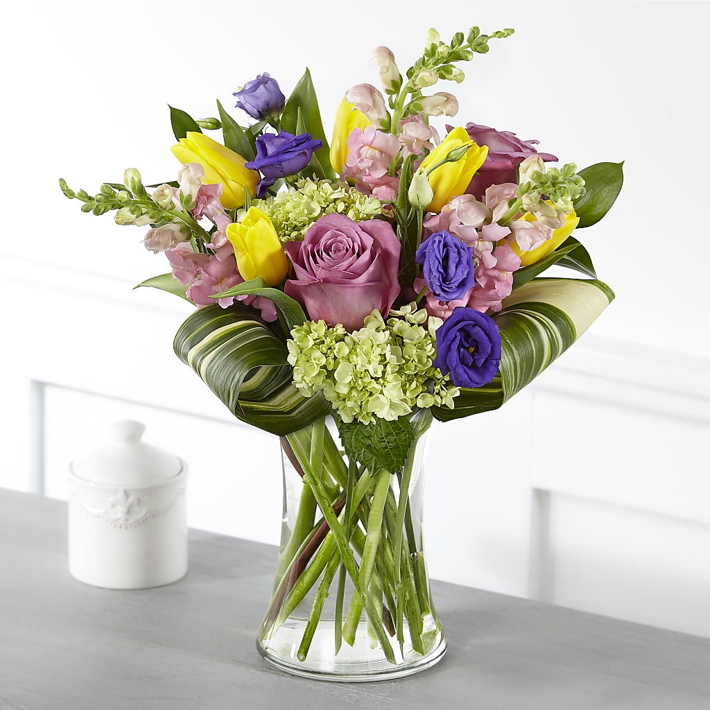 Wondrous Memories Bouquet – Twigs N Blooms, Gaylord MI