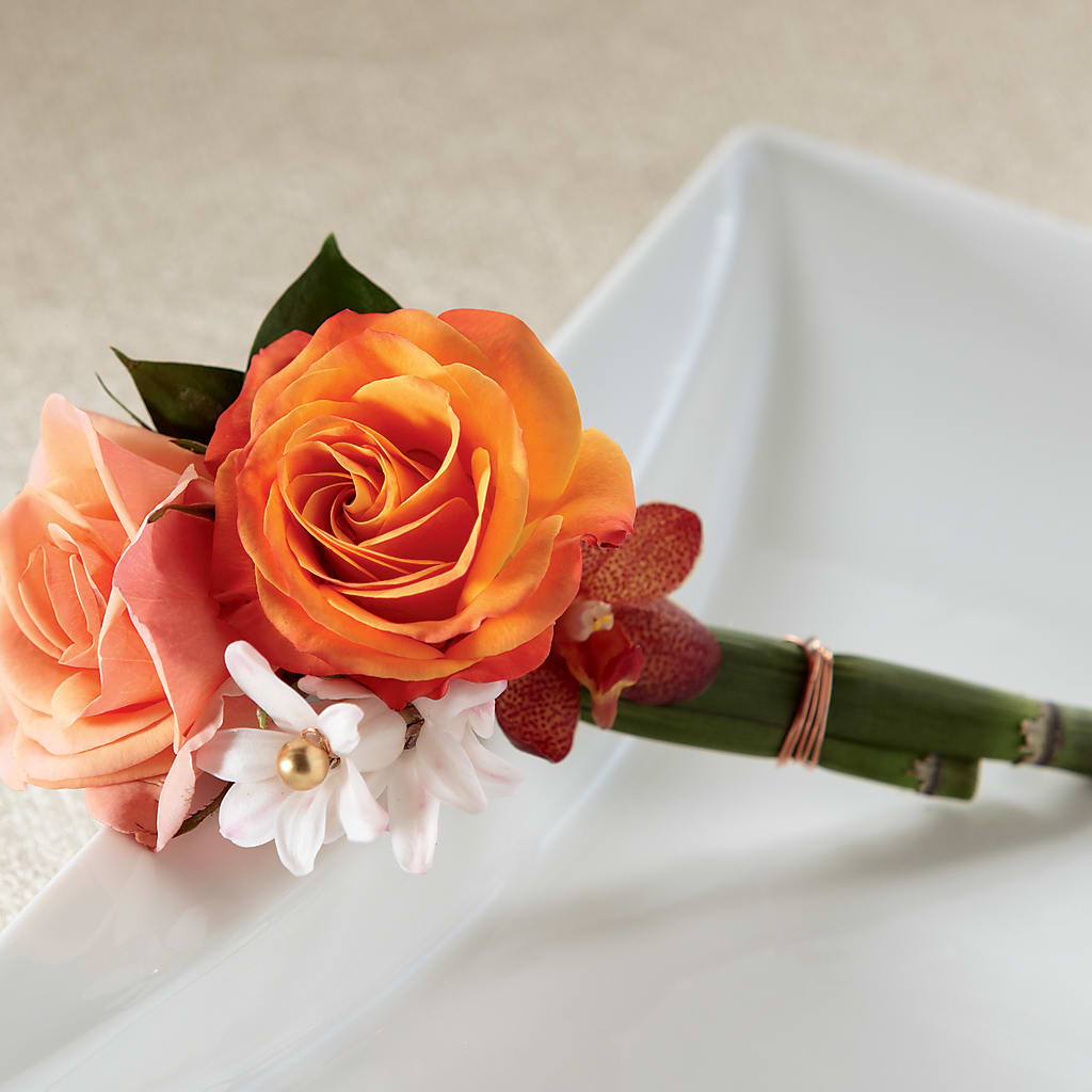 Sunset Dream Boutonniere – Twigs N Blooms, Gaylord MI