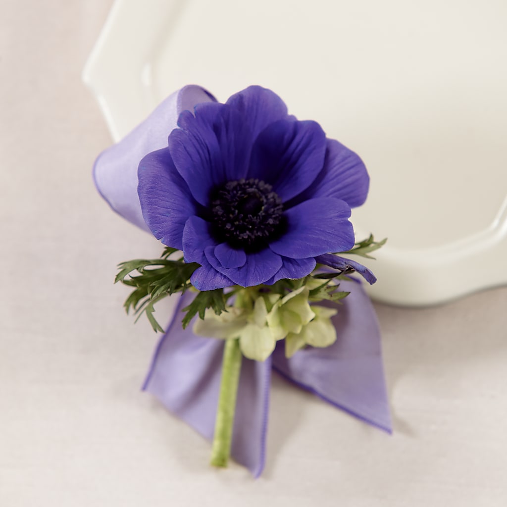 Purple Passion Boutonniere – Twigs N Blooms, Gaylord MI