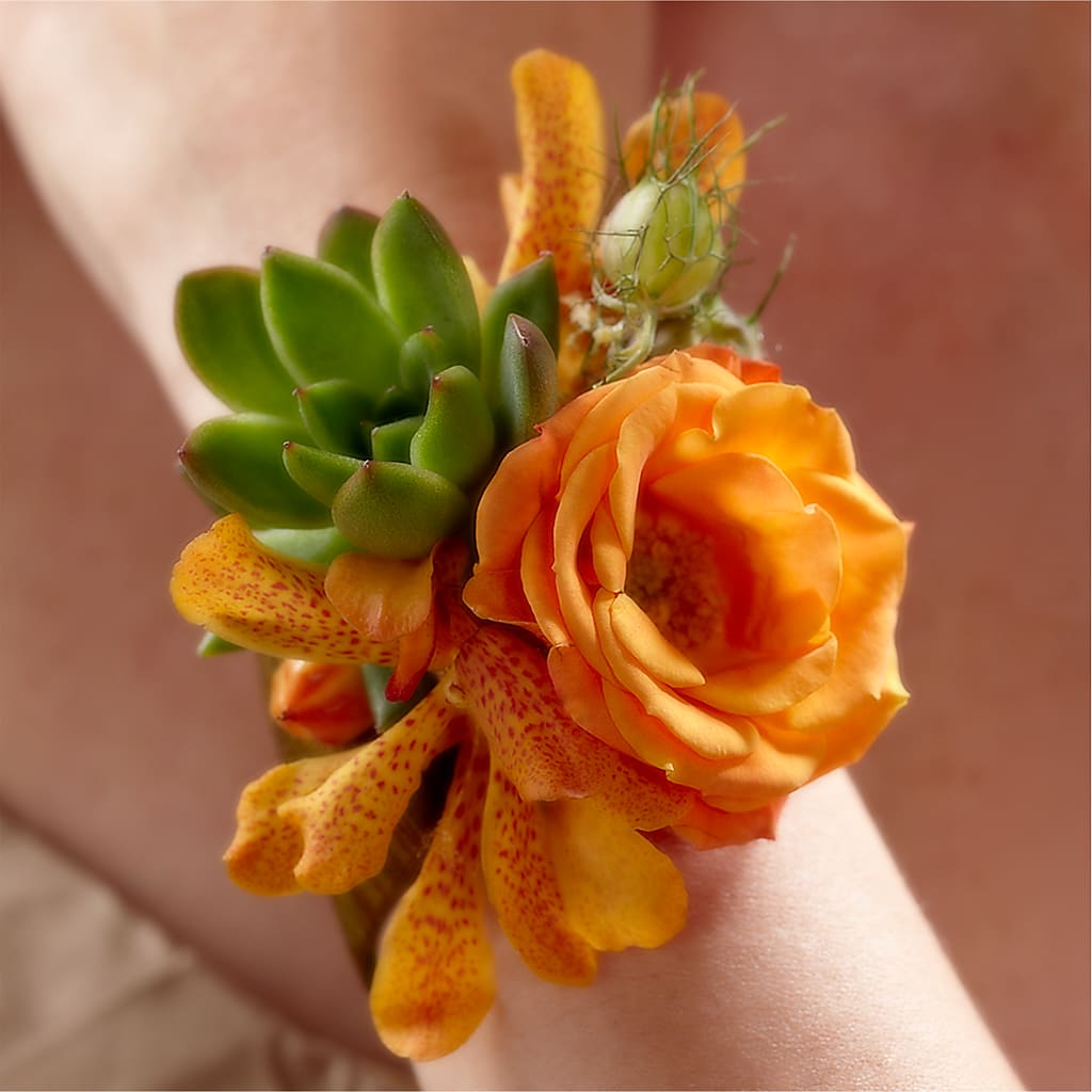 Irresistible Love Wrist Corsage – Twigs N Blooms, Gaylord MI