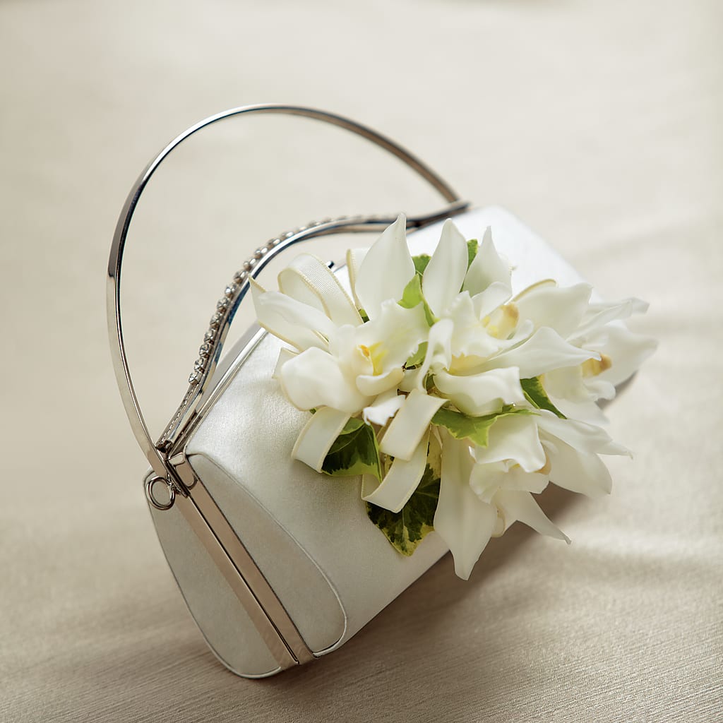 White Purse Decor – Twigs N Blooms, Gaylord MI