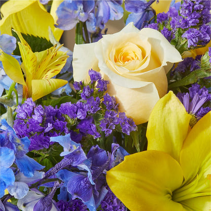 Limoncello Bouquet –  Twigs N Blooms, Gaylord MI
