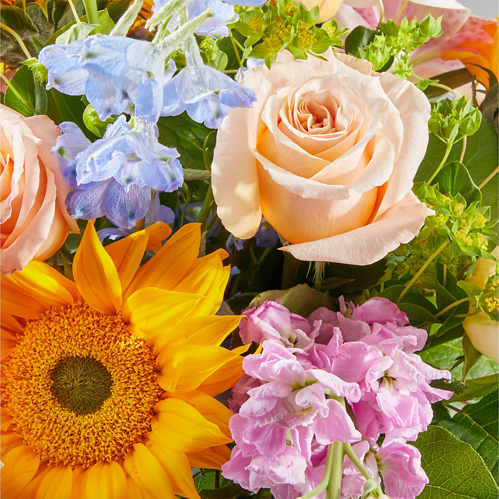 Dreamy Meadows Bouquet –  Twigs N Blooms, Gaylord MI