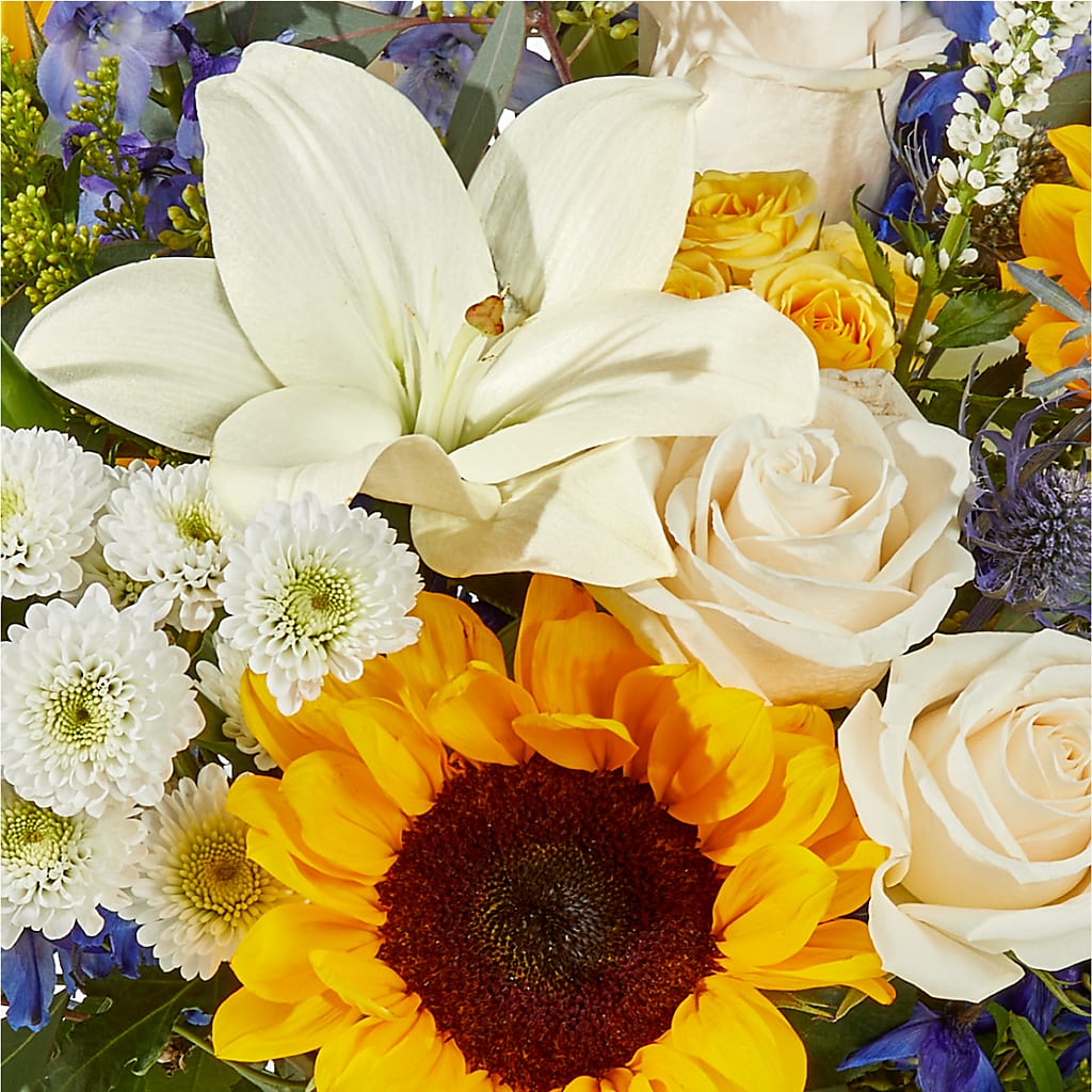 Wonderfully Sunny Bouquet –  Twigs N Blooms, Gaylord MI